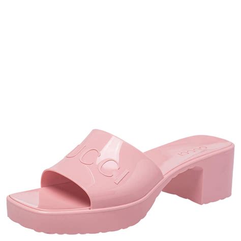 gucci shoes plastic